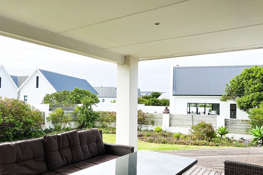 4 Bedroom Property for Sale in St Francis Links Eastern Cape
